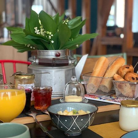 Cote Jardin Bed & Breakfast Sainte-Suzanne  Bagian luar foto