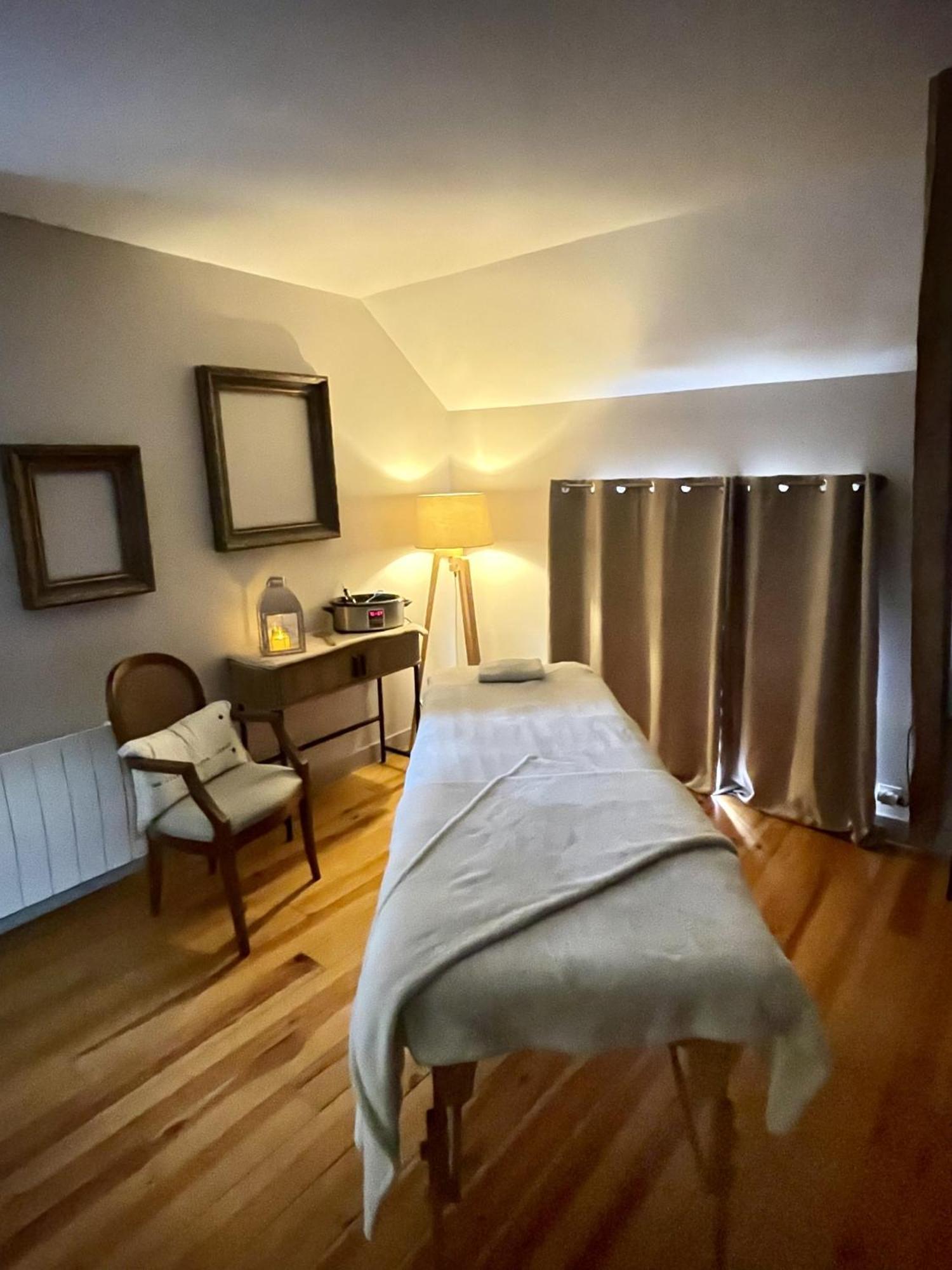 Cote Jardin Bed & Breakfast Sainte-Suzanne  Bagian luar foto